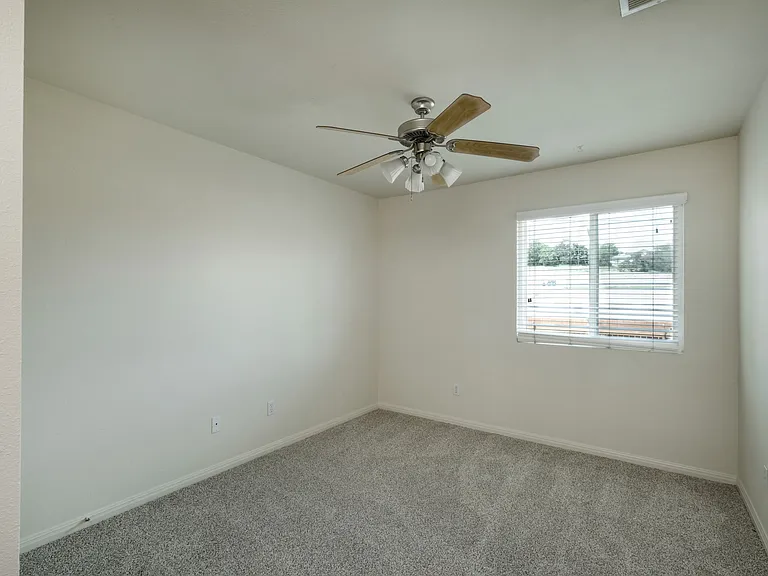 2215 Dry Creek Dr #504 — Photo 8