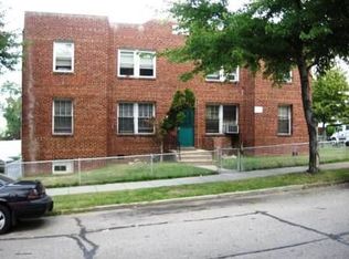 2220 Q St SE, Washington, DC 20020