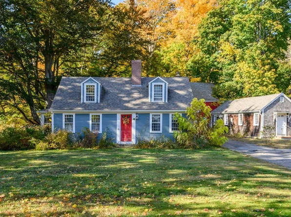 489 Main St, Hingham, MA 02043