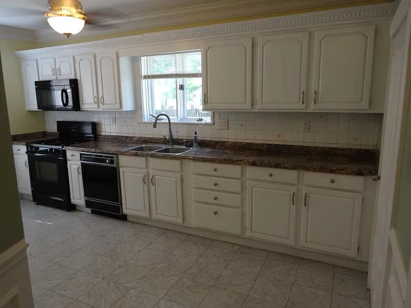 57 Riverdale St #2