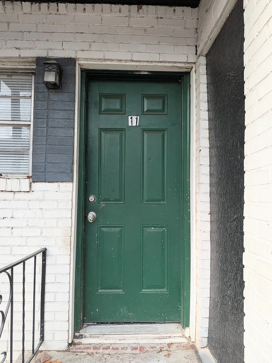 Building Photo - 4855 College St #11
