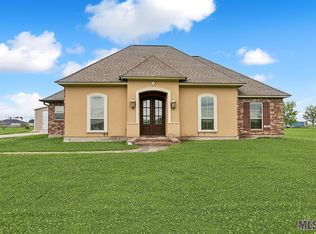 22678 Brookelyn Rd, Vacherie, LA 70090