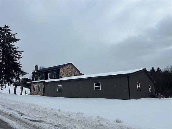 5th image of 1300 Townline Rd