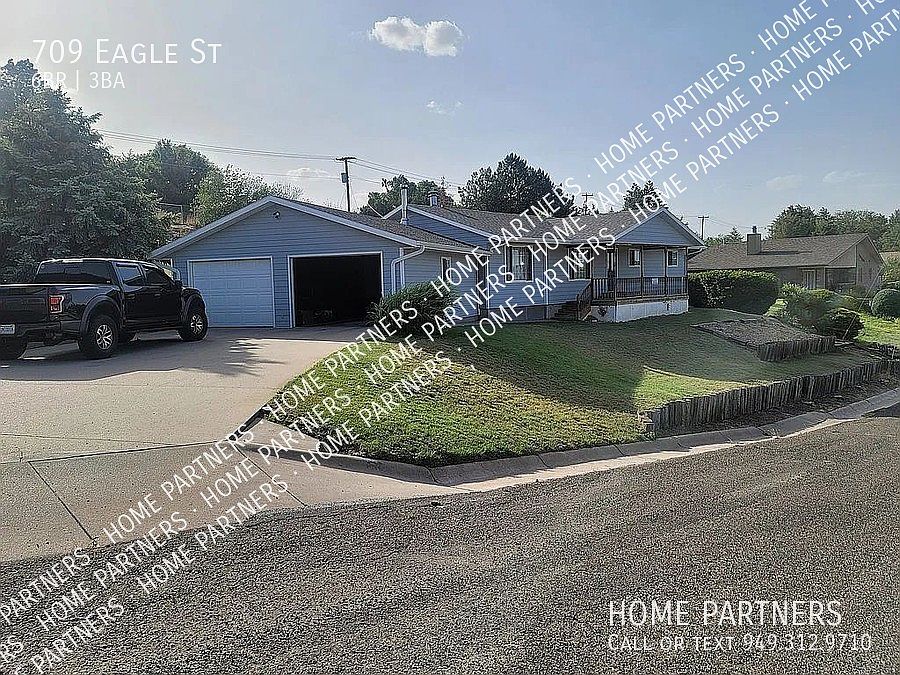 709 Eagle St, Benkelman, NE 69021 Zillow