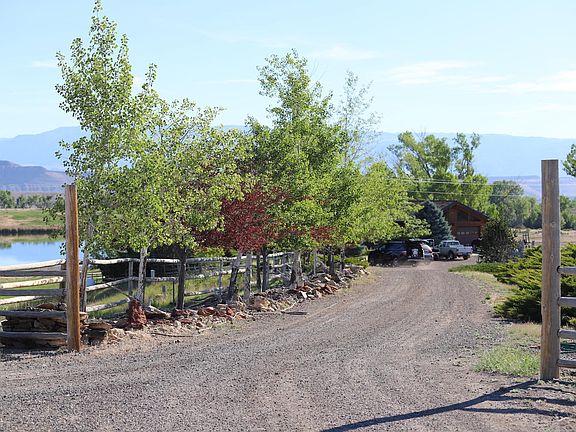 2nd image of 3395 Road 29