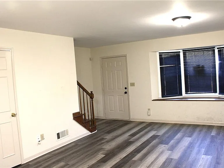 1235 Sweet Pine Dr — Photo 4
