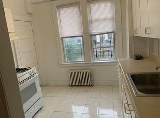 8914 88th St #1, Woodhaven, NY 11421