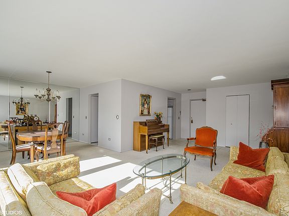 4th image of 10015 Beverly Dr APT 211