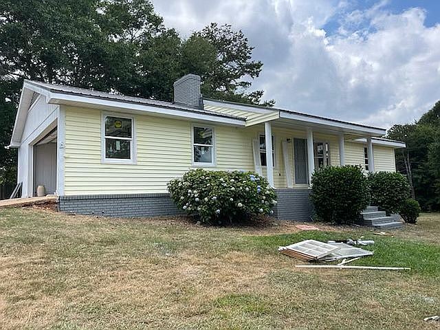 1st image of 155 Edgewood Dr