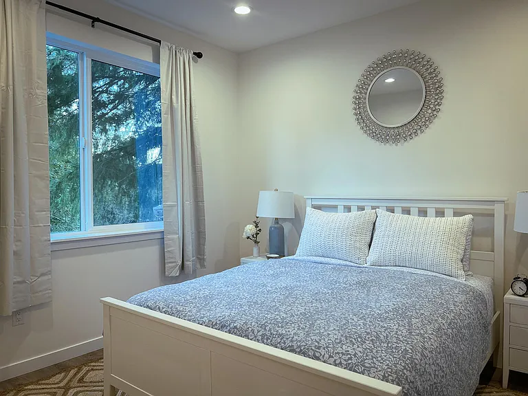 472 E Alder Dr — Photo 17