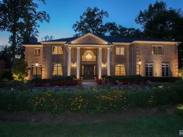 45 Brenner Pl, Alpine, NJ 07620