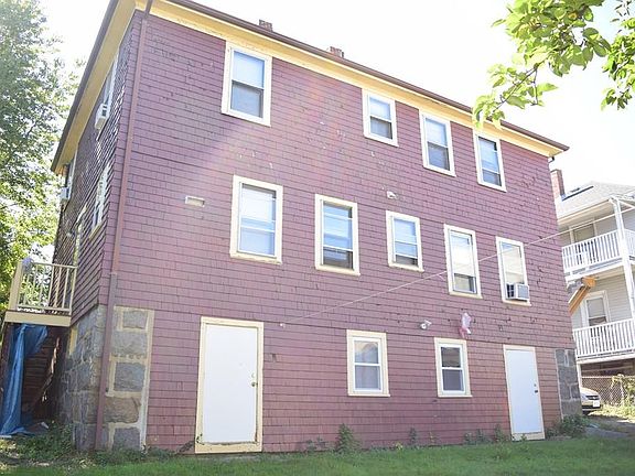 2nd image of 42 Spear St