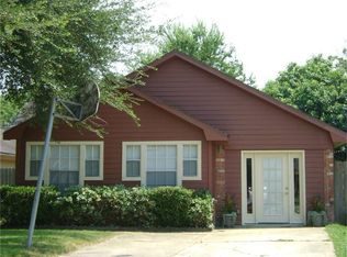 4816 Greenwood Dr, Rosenberg, TX 77471