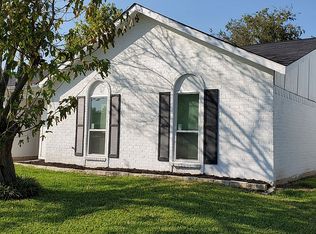 1405 Kitty Hawk Dr, Arlington, TX 76014