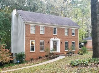 2736 Saxon Dr, Duluth, GA 30096