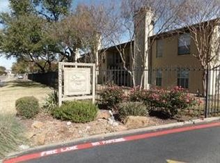 10650 Steppington Dr APT 228, Dallas, TX