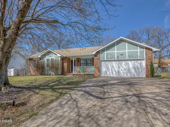 120 N Grace Ave, Joplin, MO 64801