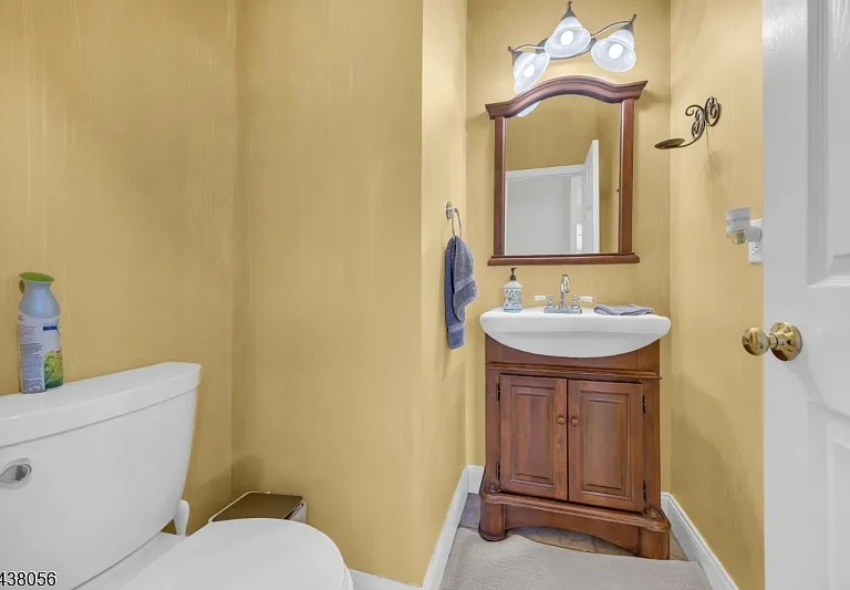 9 Hannah Ct — Photo 17