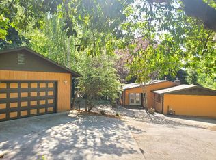 2375 Drake Hill Rd, Fortuna, CA 95540