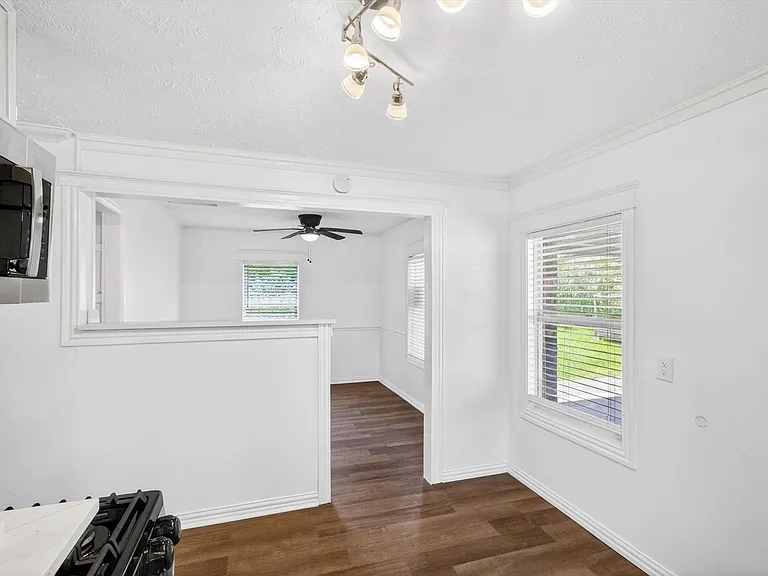 7822 Richland Dr — Photo 5
