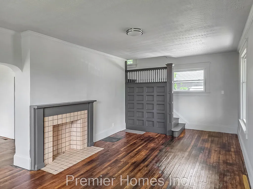 3 bed, $1,495 — Photo 4