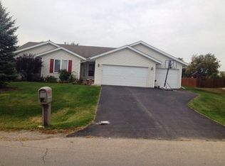 10802 Linden Blossom Ln, Roscoe, IL 61073