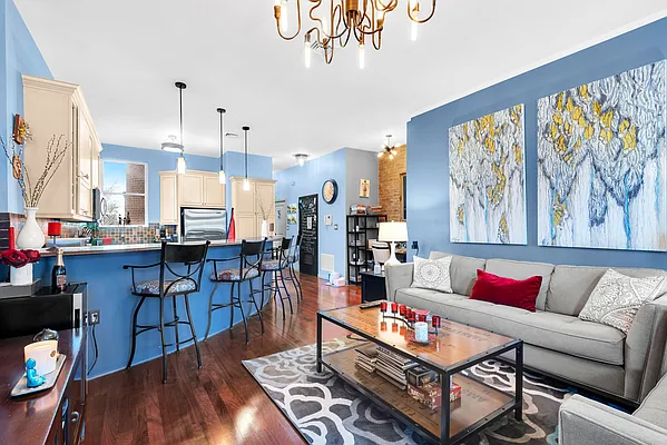 Sold by SERHANT. | media 3