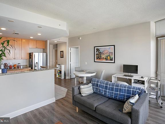 4th image of 3650 S Glebe Rd Unit 844