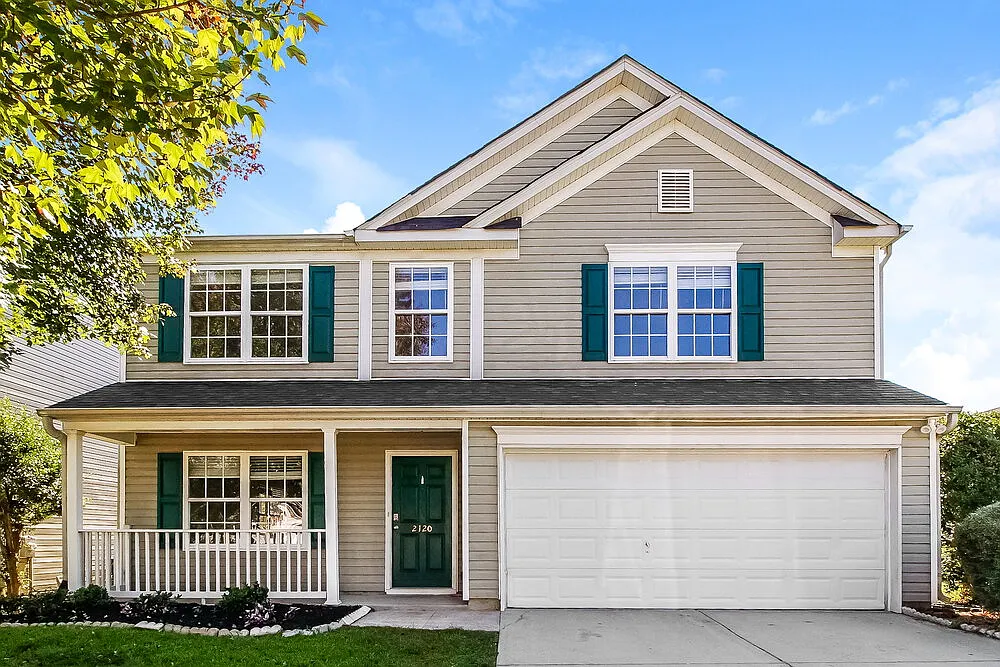 4 bed, 2.5 bath, 2288 sqft, $3,050 — Photo 1