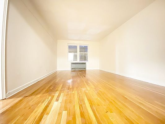 1st image of 140-59 Ash Ave #633