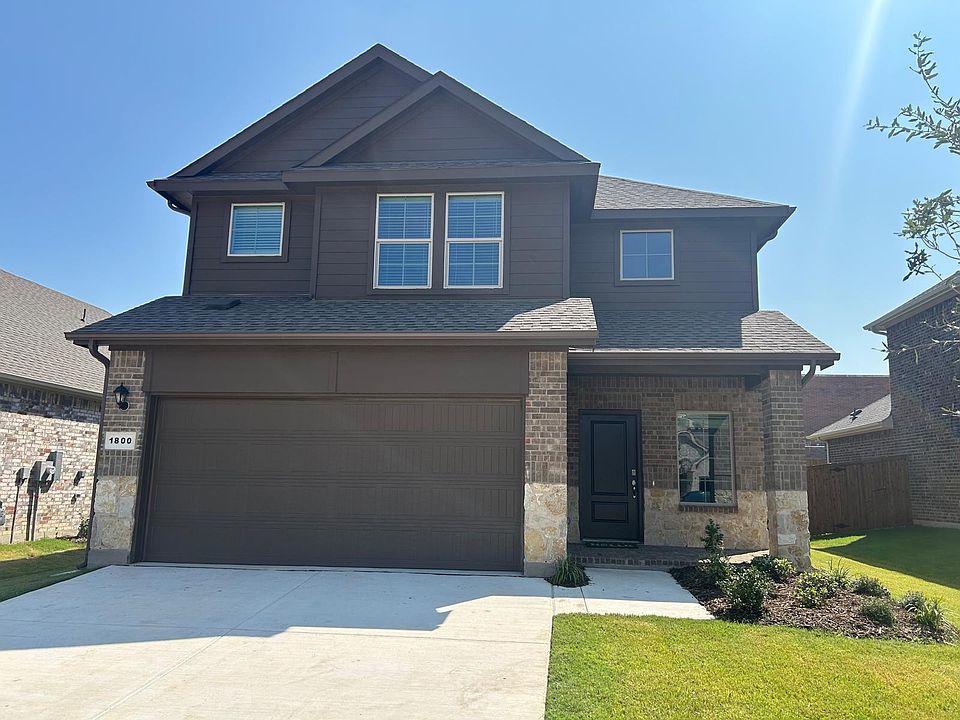 1st image of 1800 Bleriot Ct