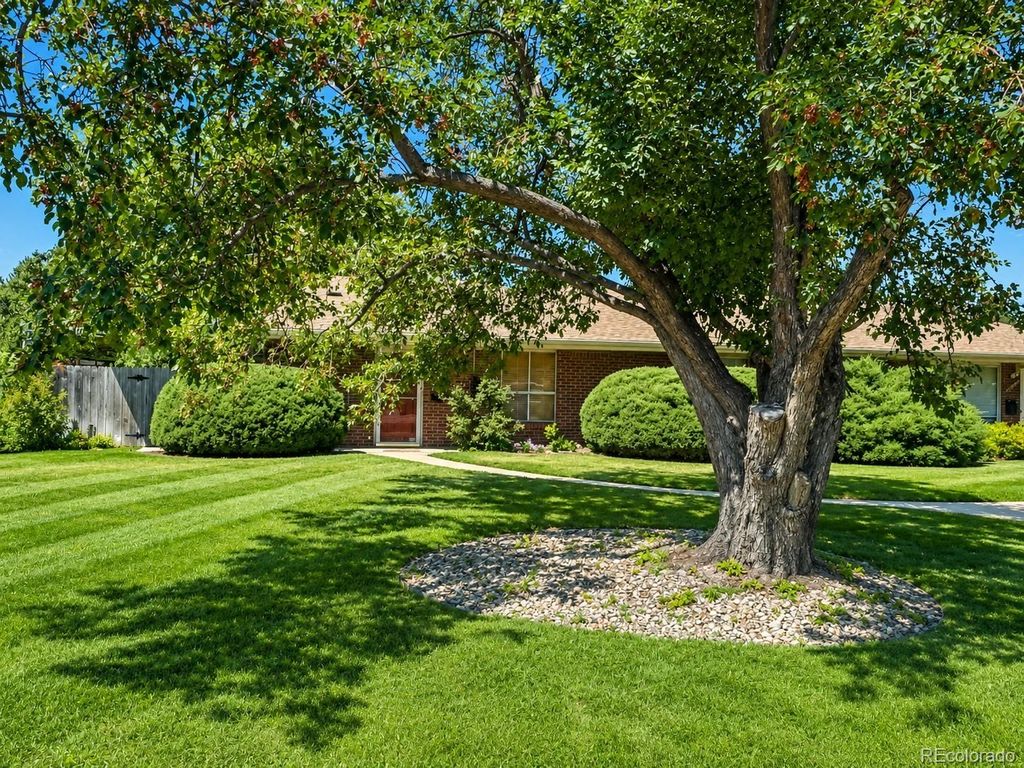 412 E Thunderbird Drive