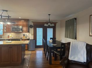 4 Brown Ave #4, Hampton, NH 03842