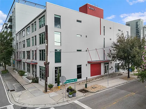 101 N 12th St #206 Photo 1