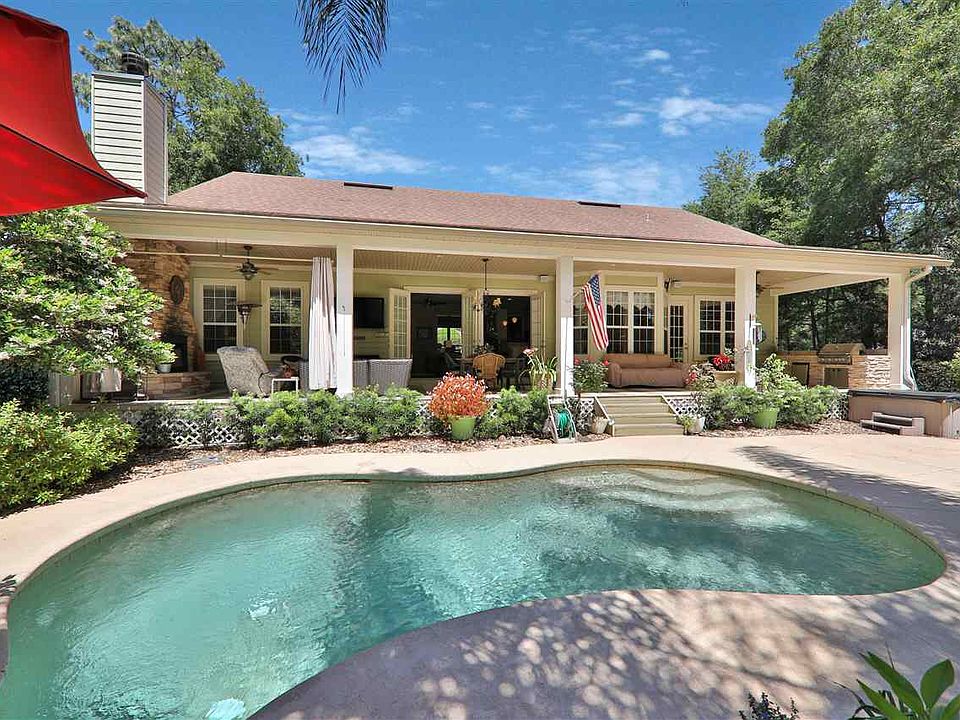 1st image of 1751 Colonial Dr