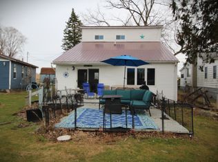 11553 Koth Dr, Linden, MI 48451