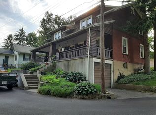 2084 Maplecrest Dr, Dayton, OH 45409