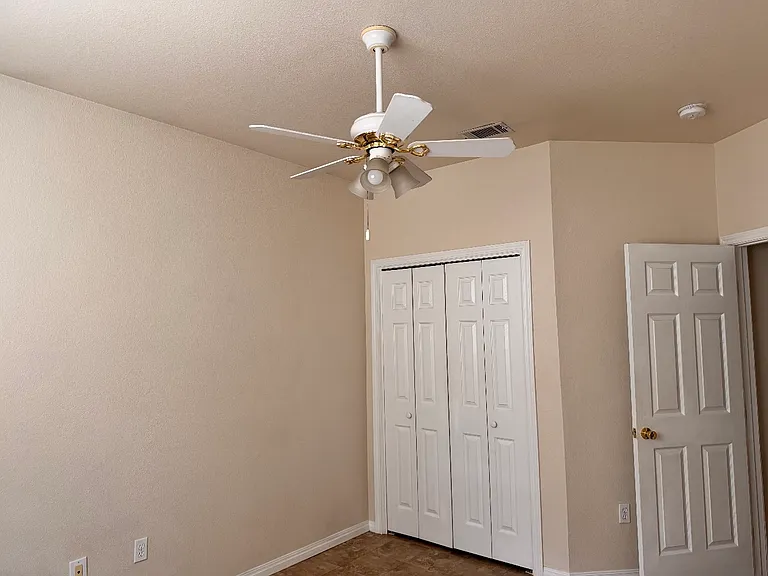 104 Stach Dr #B — Photo 12