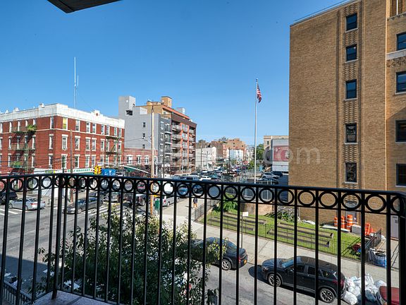 4th image of 22-14 Astoria Blvd #3G