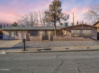 1015 Ferndale Dr, Las Cruces, NM 88005