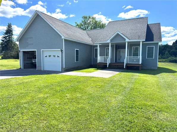 21793 Farney Pit Rd, Carthage, NY 13619