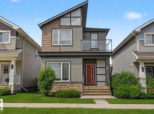 1825 25a St NW, Edmonton, AB T6T 2H7