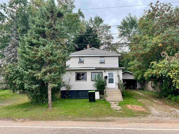 712 N Milwaukee Ave, Iron Mountain, MI 49801