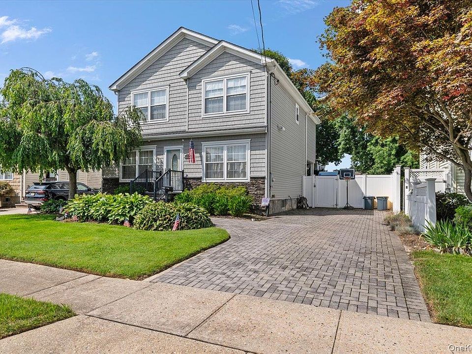 1st image of 23 Cambridge Avenue