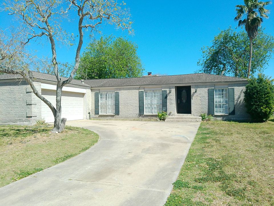 1st image of 5206 Royalton Dr