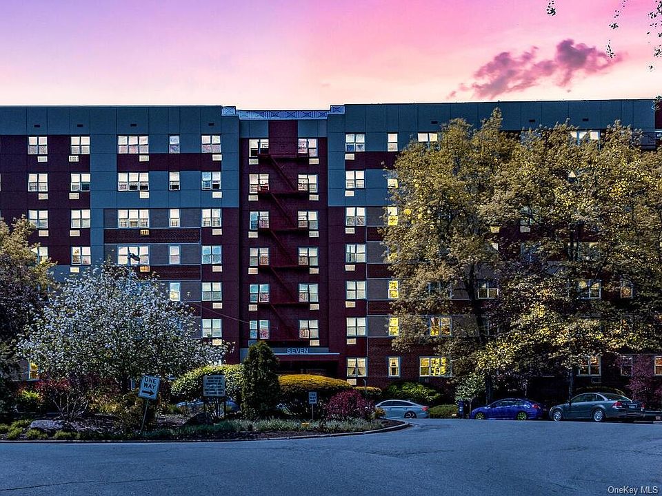 1st image of 7 Balint Dr APT 222