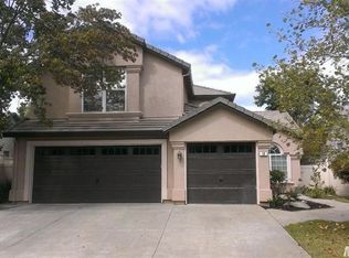 10 Clark Ct, Woodland, CA 95776