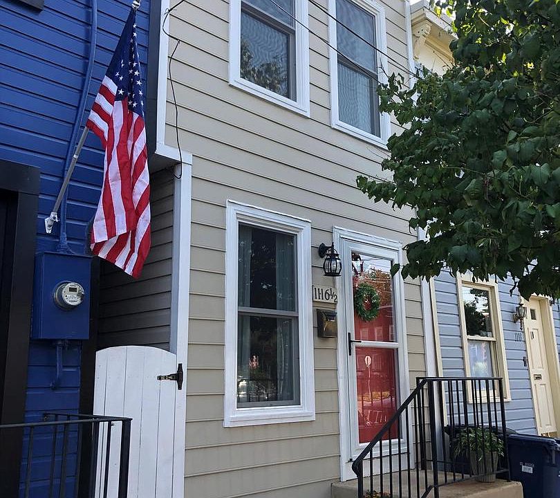 1st image of 1116 1/2 Princess St