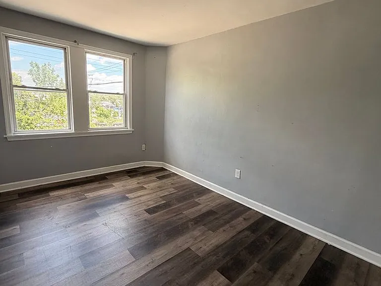 4114 Century Rd — Photo 10