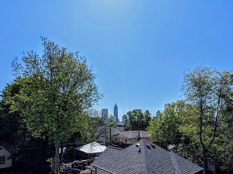 1002 Center St NW — Photo 18